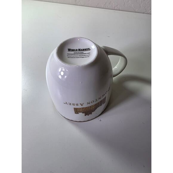 WORLD MARKET Downton Abbey White Brown Gold 2015 Tea Coffee Mug - Picture 9 of 9